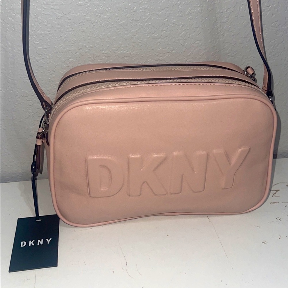 Brand new with tags DKNY crossbody purse!